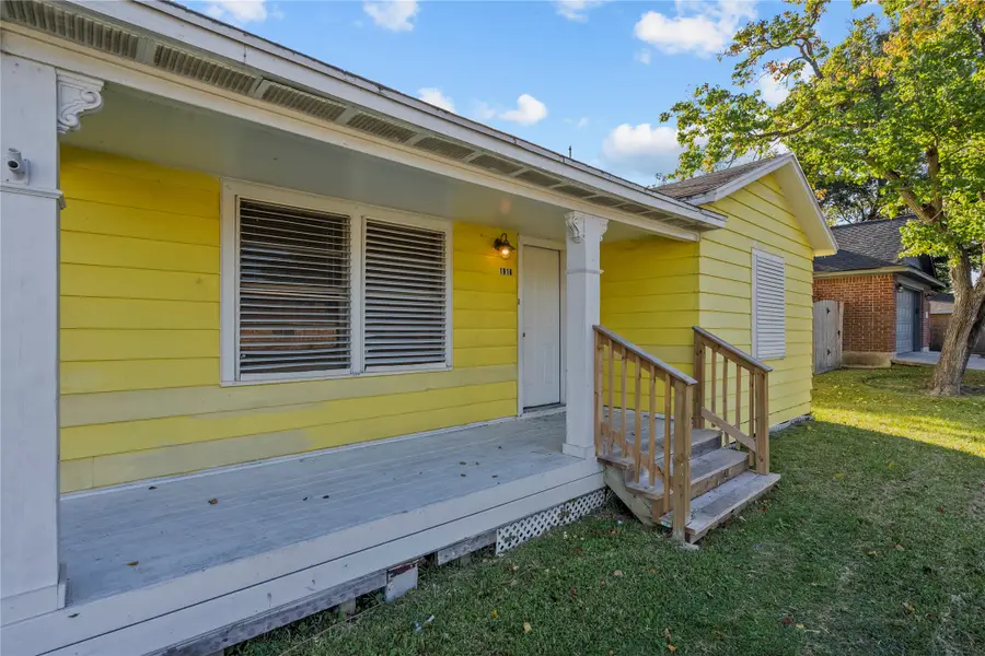 1916 N Logan Street, Texas City, TX 77590 - Image #2