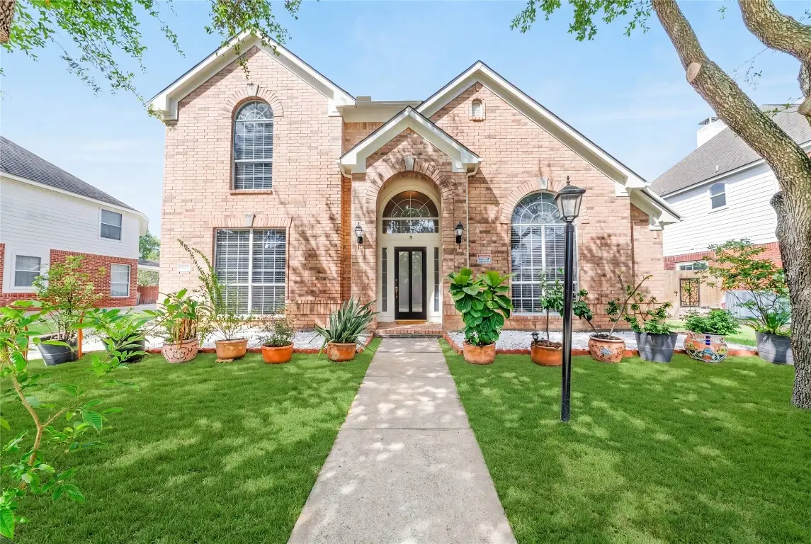 3822 Shady Harbor Drive, Houston, TX 77082 - #1