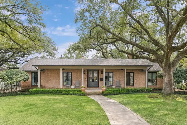 6151 Holly Springs Drive, Houston, TX 77057