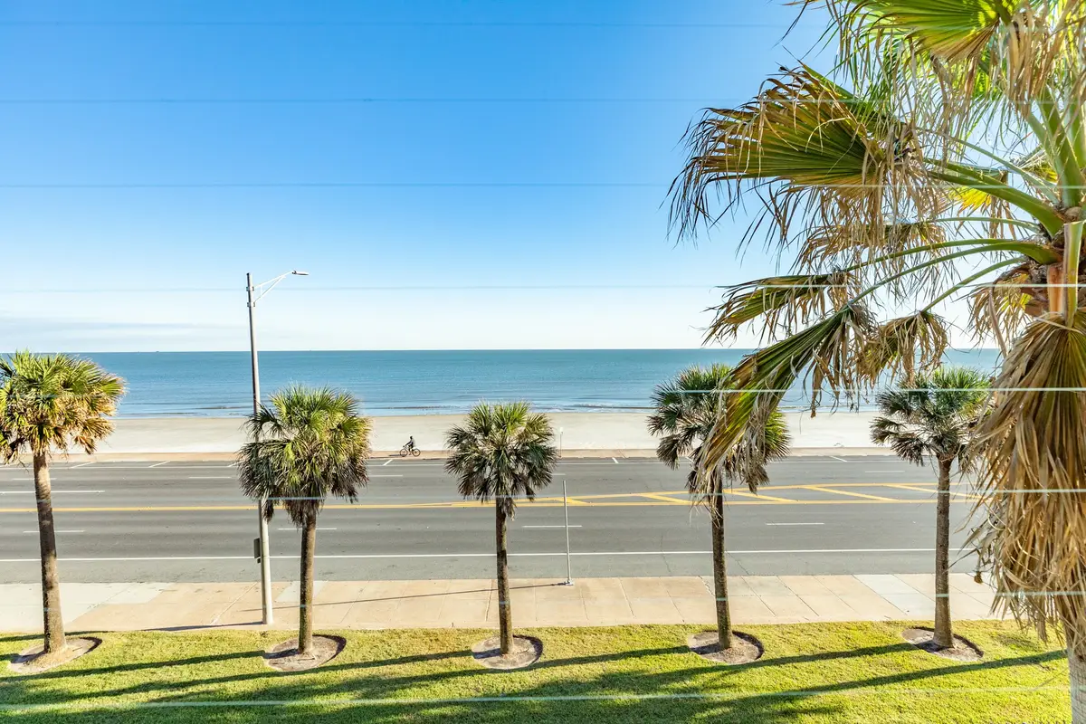 7000 Seawall Boulevard #234, Galveston, TX 77551 - Image #1