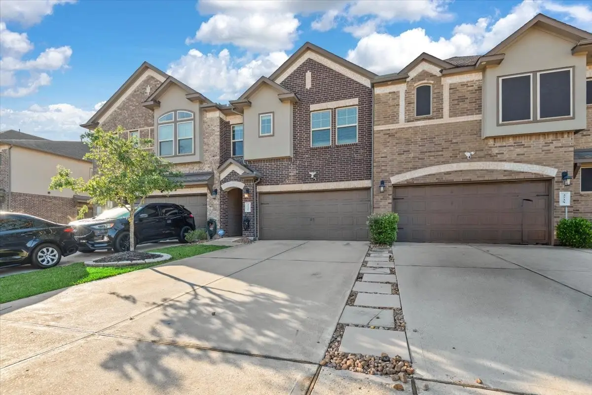 3736 Lancer Circle, Pearland, TX 77581 - #1