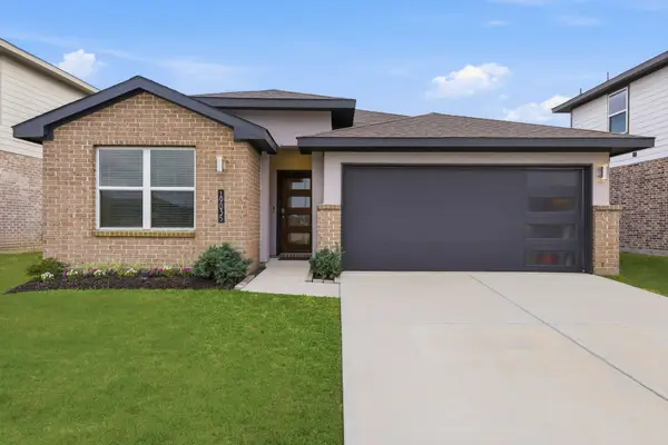 19035 Denstone Cliff Way, Richmond, TX 77407