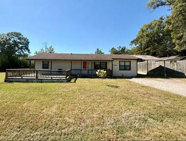 104 Zube, Jasper, TX 75951