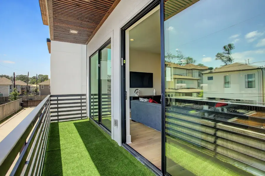 1614 Johanna Drive #D, Houston, TX 77055 - #3