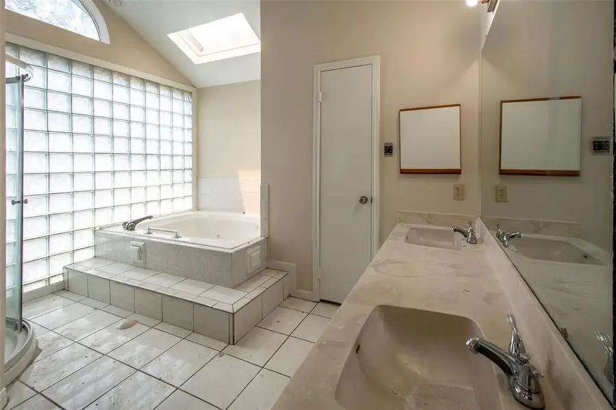 10122 Reedwood Lane, Houston, TX 77036 - #3