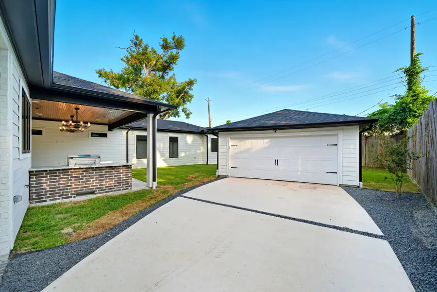 6923 Shavelson Street, Houston, TX 77055 - Image #3