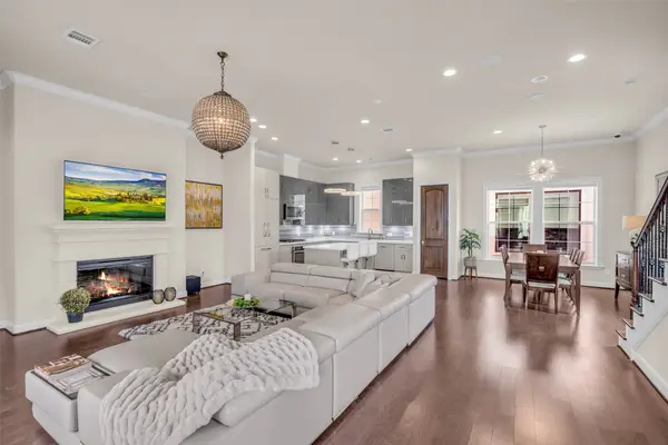 2307 Richton #A, Houston, TX 77098