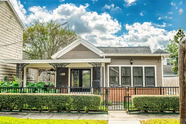1021 Nadine Street, Houston, TX 77009