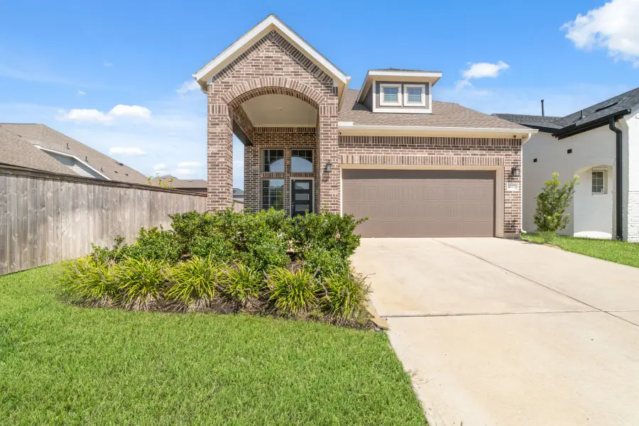 2023 Woodgate Ln, Tomball, TX 77375 - Image #3