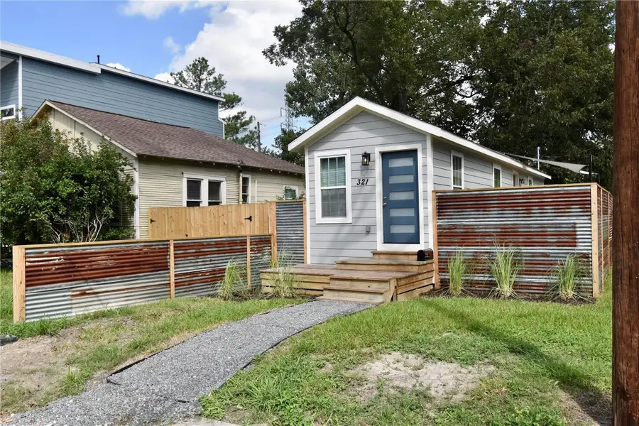 321 E 35th Street, Houston, TX 77018 - Image #2