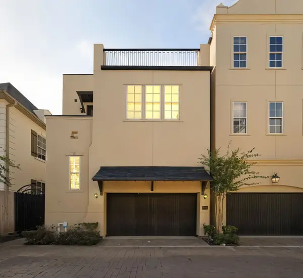 1360 W 25th Street, Houston, TX 77008