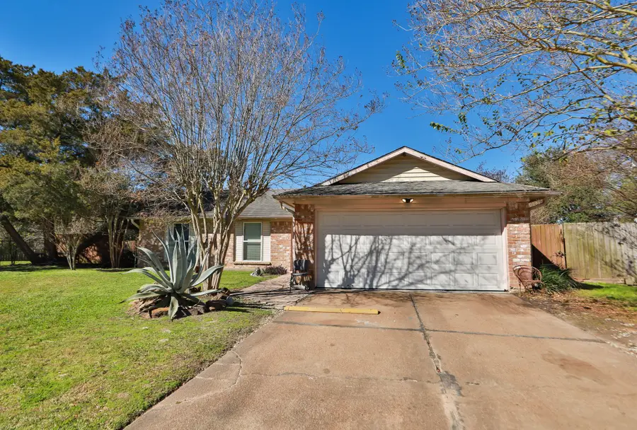 9810 Sugar Tree Court, Houston, TX 77070 - Image #2