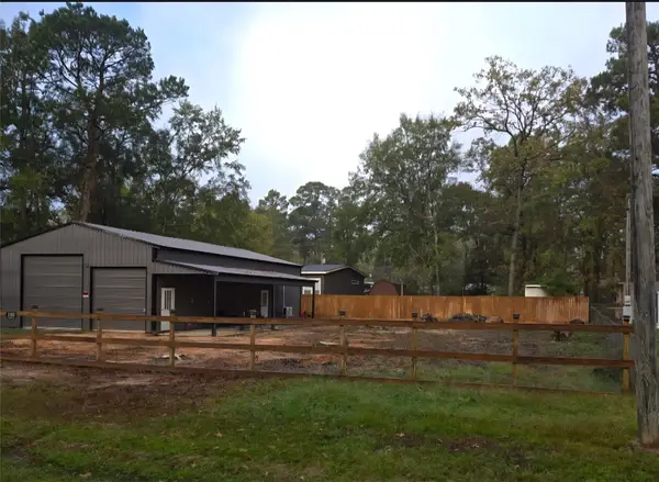 120 Canary Street, Point Blank, TX 77364