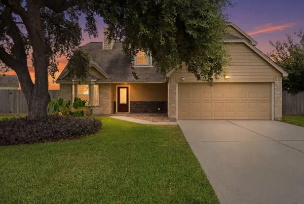 2017 Eastwind Drive, Deer Park, TX 77536