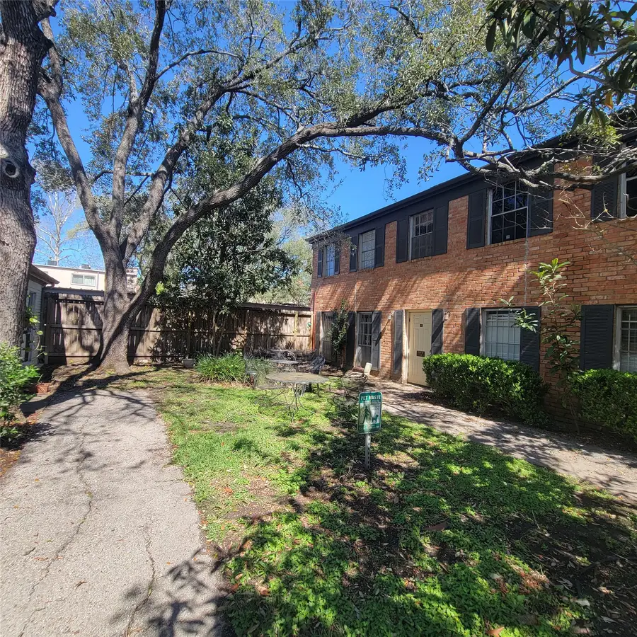 5210 Arboles Drive #B1, Houston, TX 77035 - #2