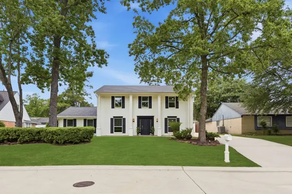 28815 Enchanted Drive, Shenandoah, TX 77381