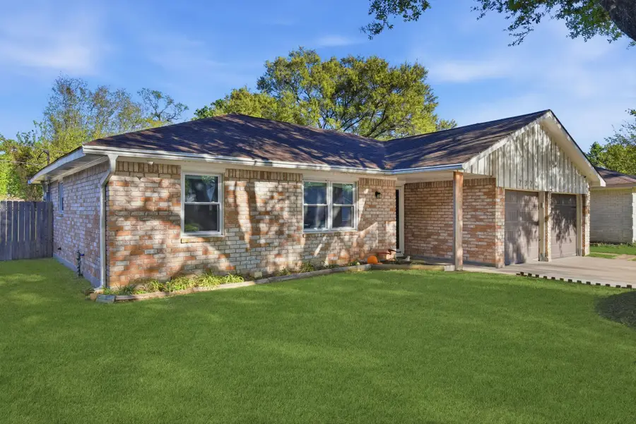 7322 Tall Pines Drive, Houston, TX 77088 - #3