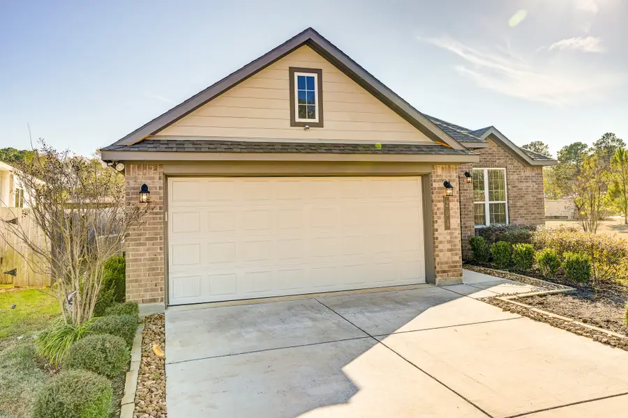 204 Shoreview Drive, Conroe, TX 77303 - #2