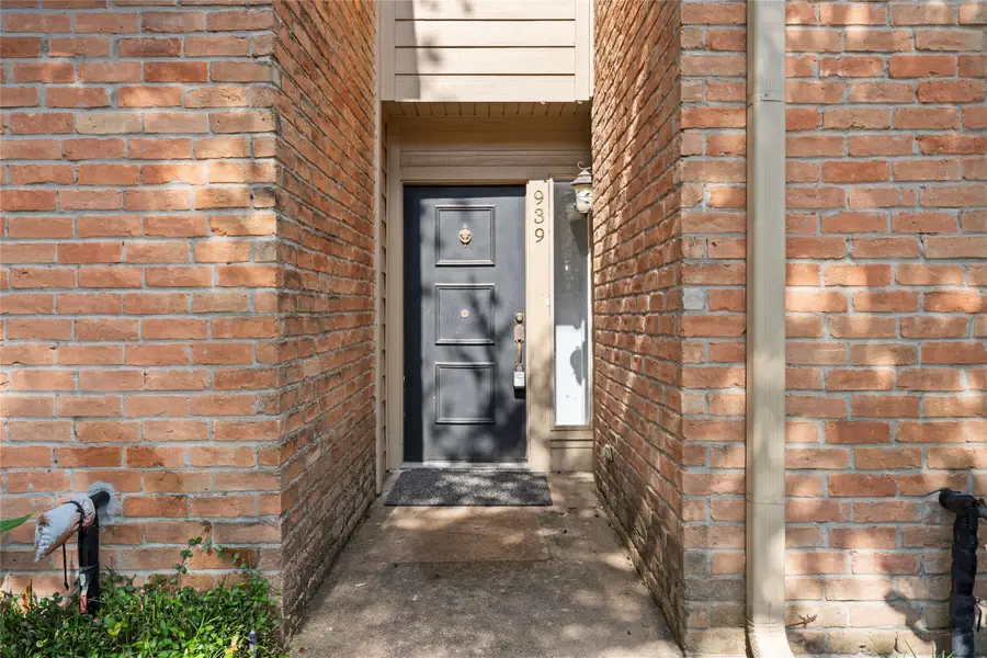 939 Memorial Village Drive #38, Houston, TX 77024 - Image #3