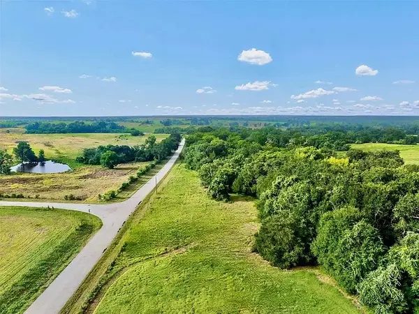 0 Flewellen, Brenham, TX 77833