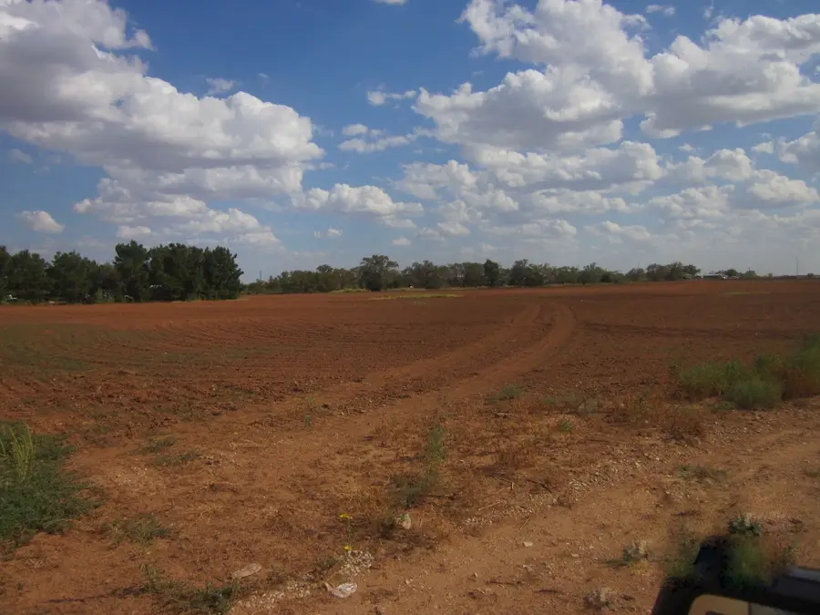 1300/1201 G,h Southwest Nw, Childress, TX 79201 - #2