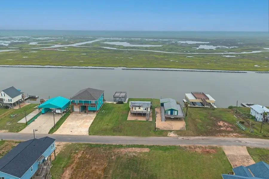 857 County Road 230, Sargent, TX 77414 - #3