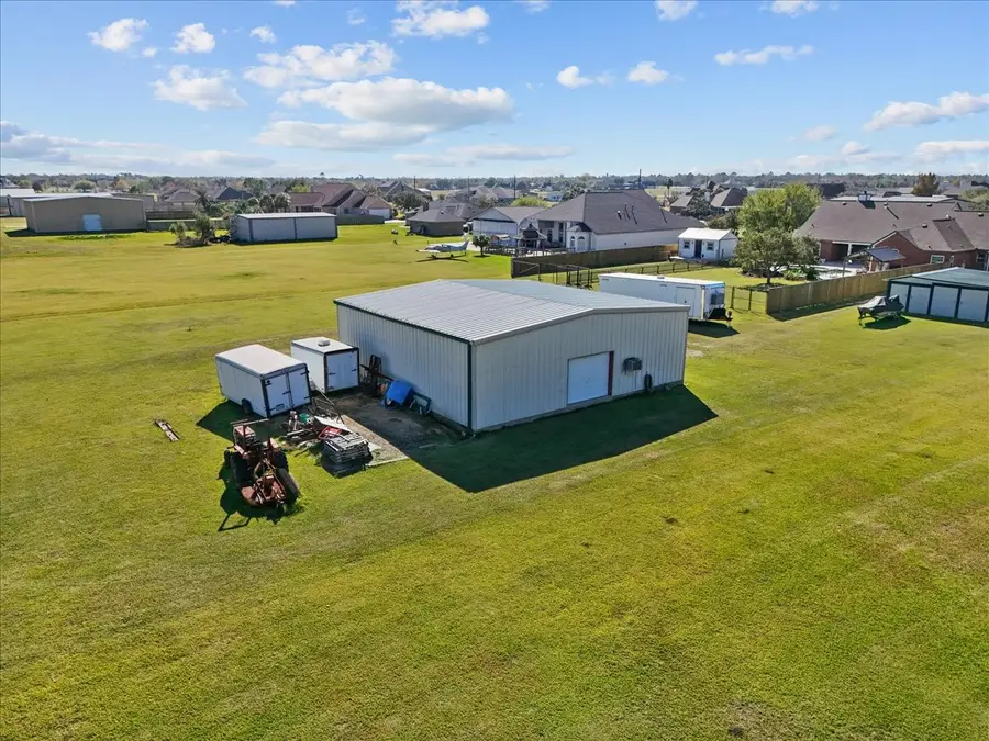 15822 Sundowner Drive, Beach City, TX 77523 - Image #3