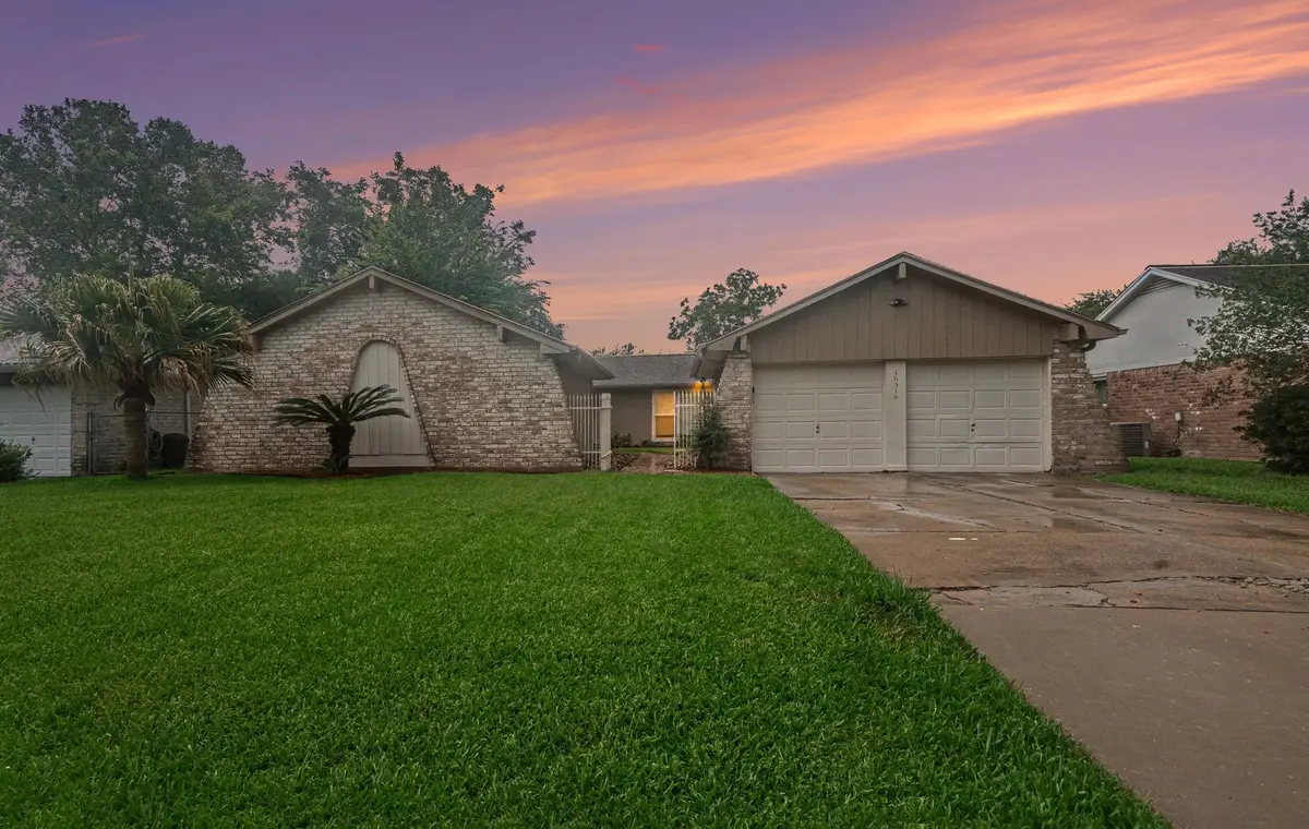 16318 Blackhawk Boulevard, Friendswood, TX 77546 - #1