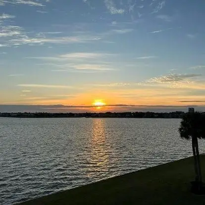 401 Lakeside Lane #103, Houston, TX 77058