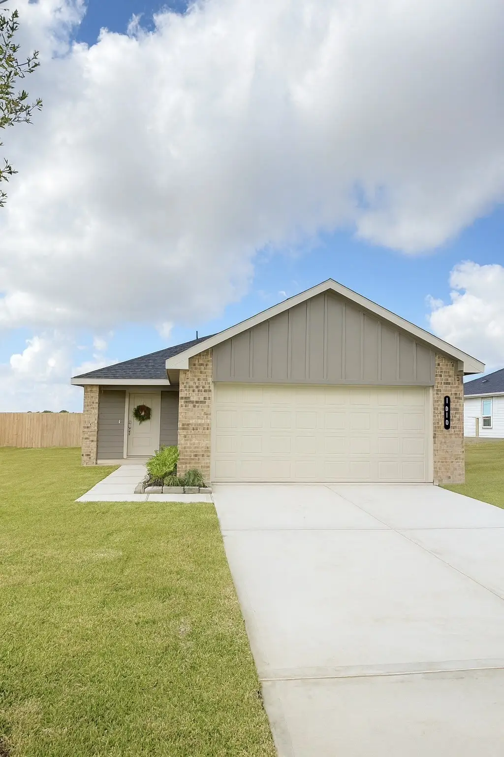 1010 Bluegill Lane, Alvin, TX 77511 - Image #1