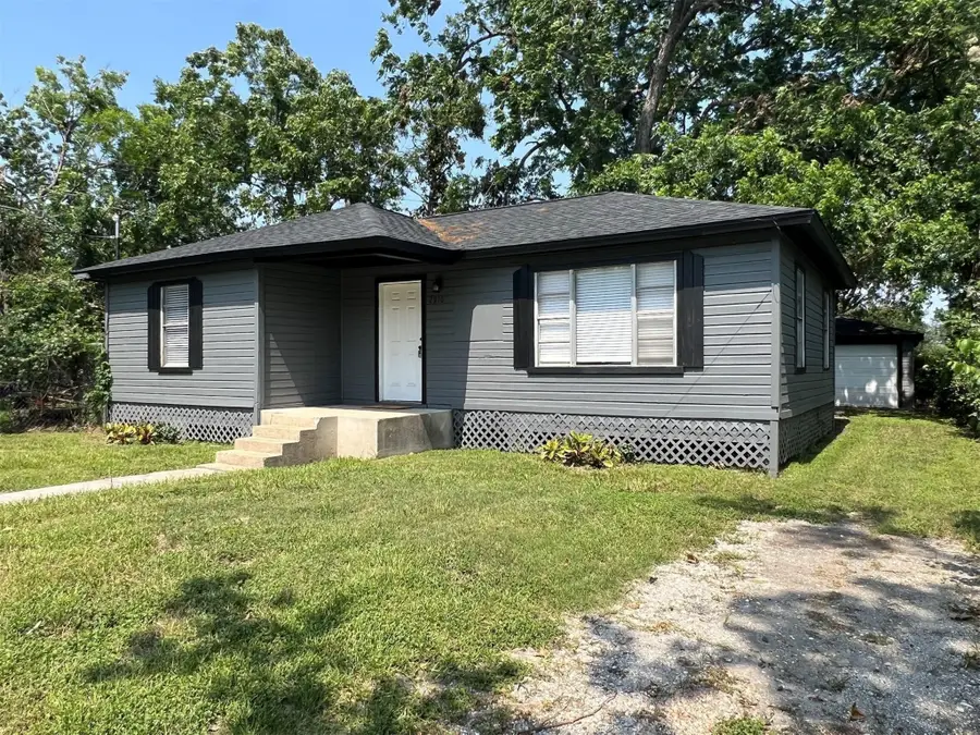 2910 Lavender Street, Houston, TX 77026 - Image #2