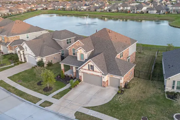 79 Indian Wells Drive, Manvel, TX 77578