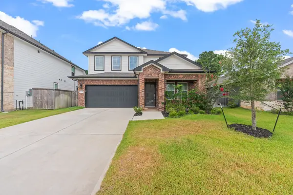 38527 Winding Meadows Drive, Magnolia, TX 77354