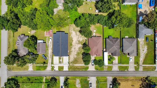 8113 Hamlet Street, Houston, TX 77078