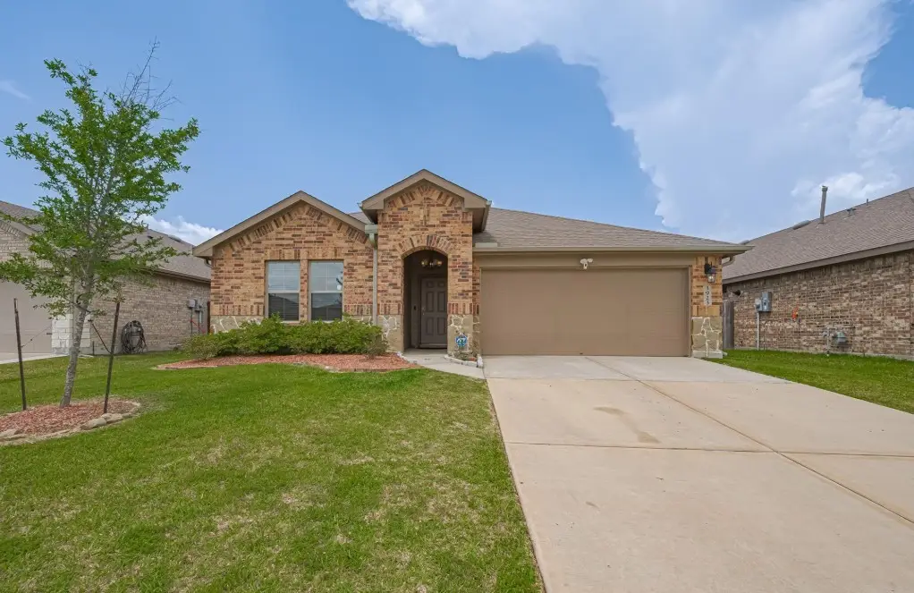 3923 Hawaiian Court, Baytown, TX 77521 - #1
