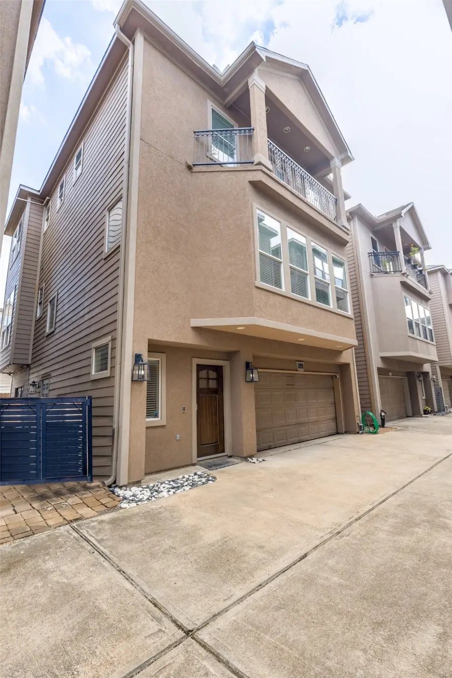 944 W 22nd Street, Houston, TX 77008 - Image #2