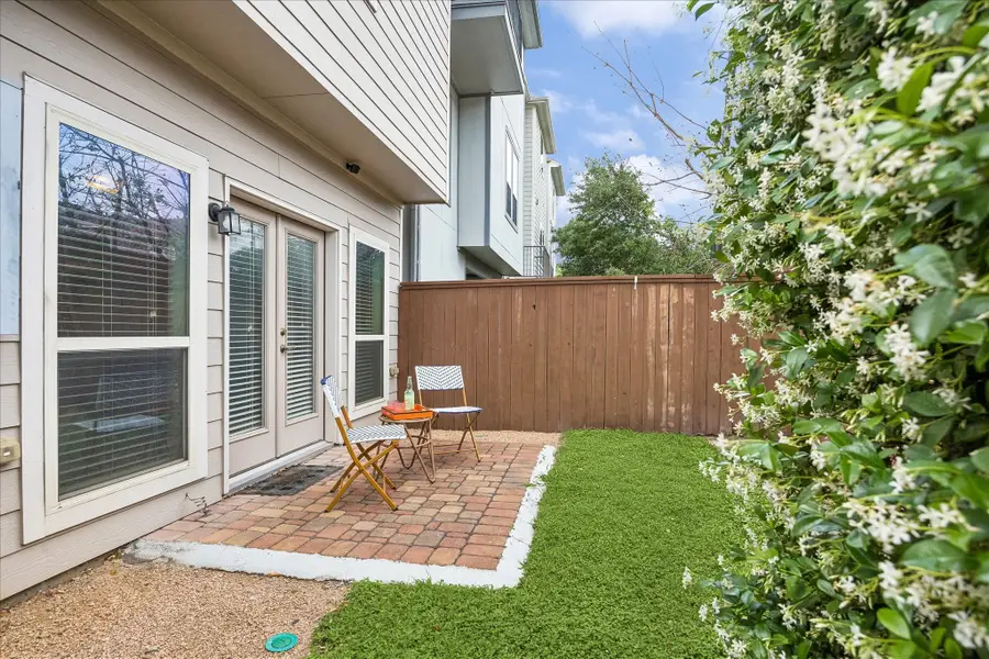1702 Oak Leaf Pass Drive, Houston, TX 77055 - #3