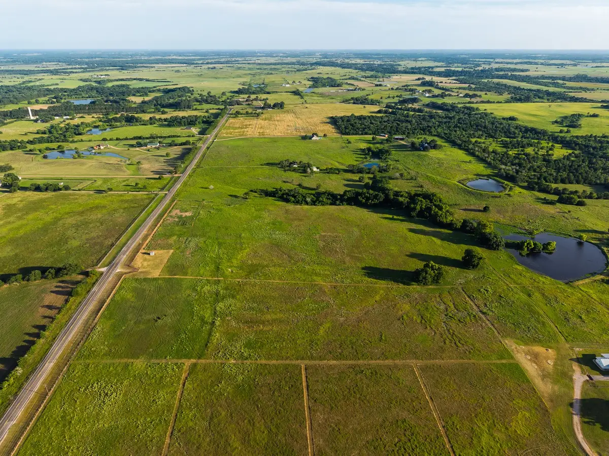 8061 N Fm 1371, Bellville, TX 77418 - #1