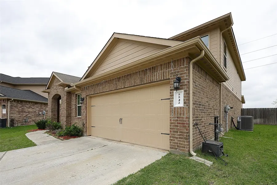 5542 Redwood Summit Lane, Katy, TX 77449 - Image #3