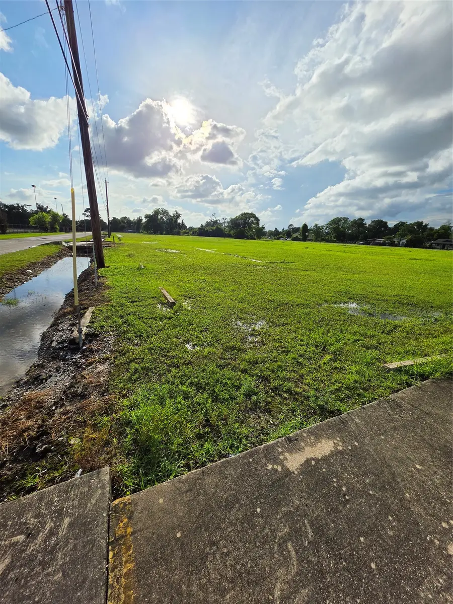7417 E Houston Road, Houston, TX 77028 - #2