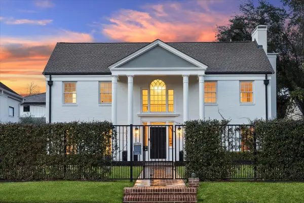 2440 Inwood Drive, Houston, TX 77019