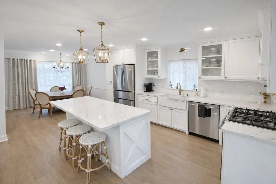 13006 Queensbury Lane, Houston, TX 77079 - Image #2