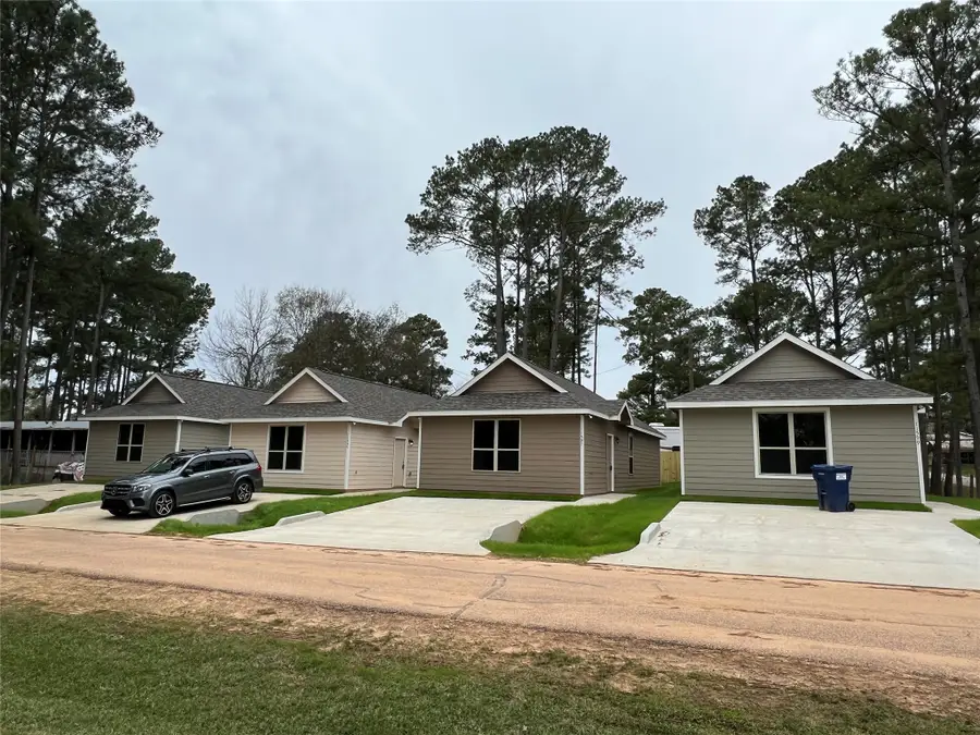 11595 Persimmon Street, Willis, TX 77318 - #2