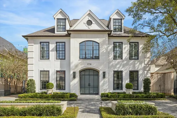 3738 Wickersham Ln, Houston, TX 77027