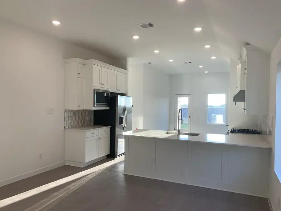 2813 Ravine Bluffs Court, League City, TX 77573 - #3