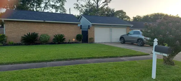 1618 Thornbrook Drive, Missouri City, TX 77489