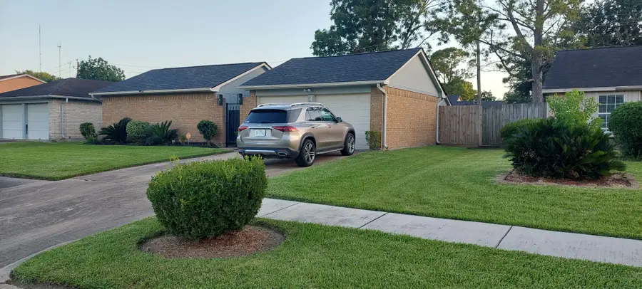 1618 Thornbrook Drive, Missouri City, TX 77489 - #3