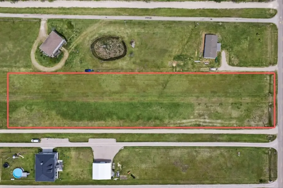 4409 W Bayshore Road, Anahuac, TX 77514 - #3