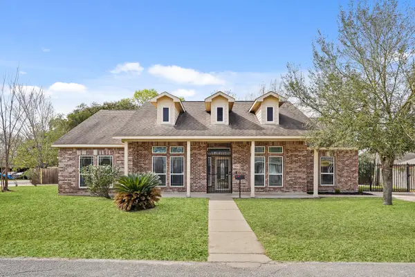 7034 Sherwood Drive, Houston, TX 77021