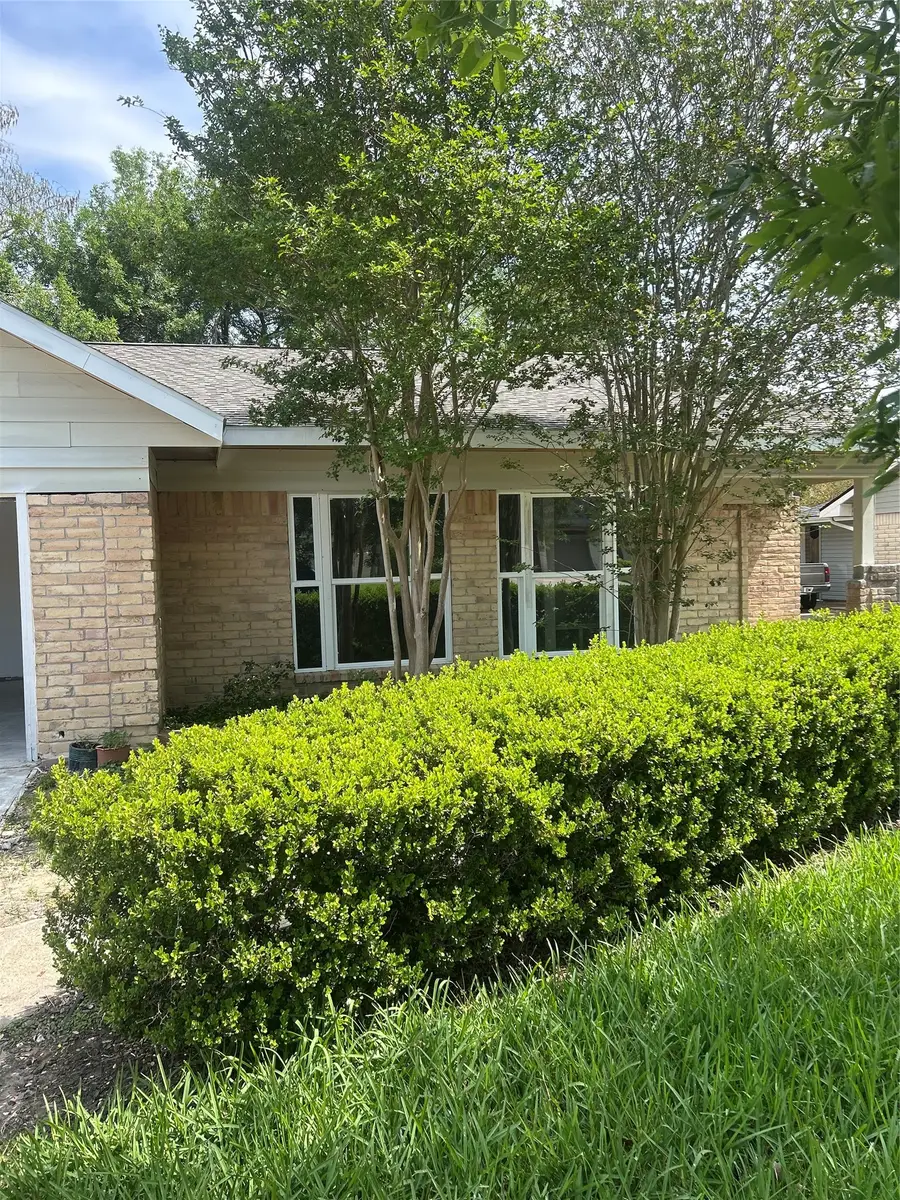 10319 Glenkirk Drive, Houston, TX 77089 - #2
